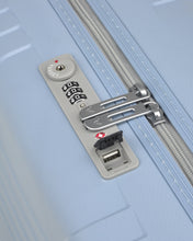 画像をギャラリービューアに読み込む, YPSILON 35L(機内持ち込み)